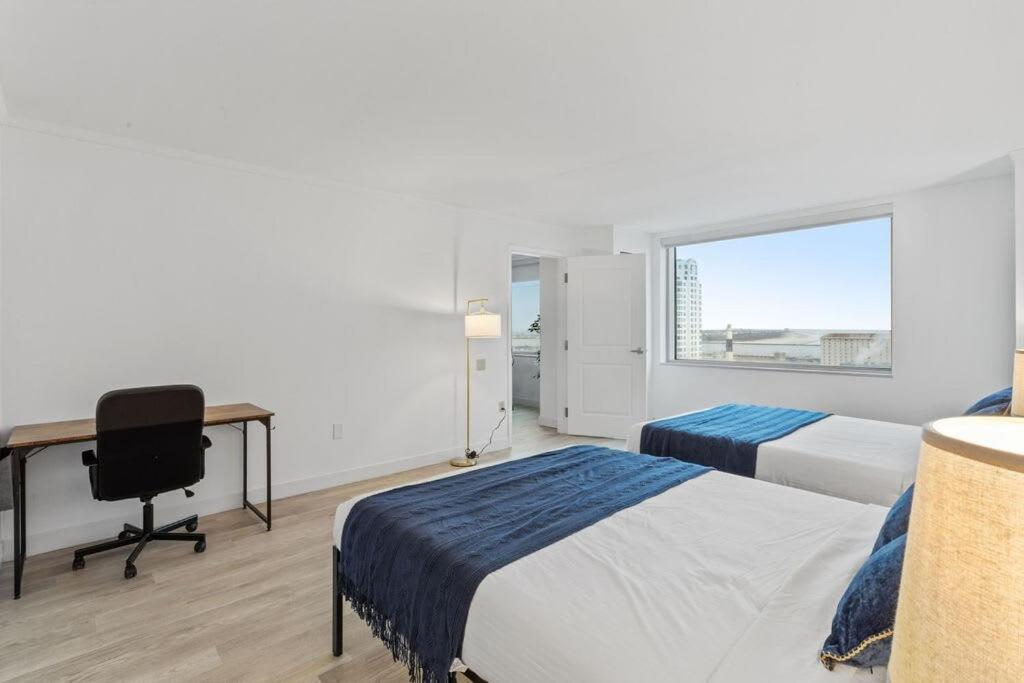 Beachfront 2Br 3Ba Condo By Cozysuites アトランティックシティー エクステリア 写真