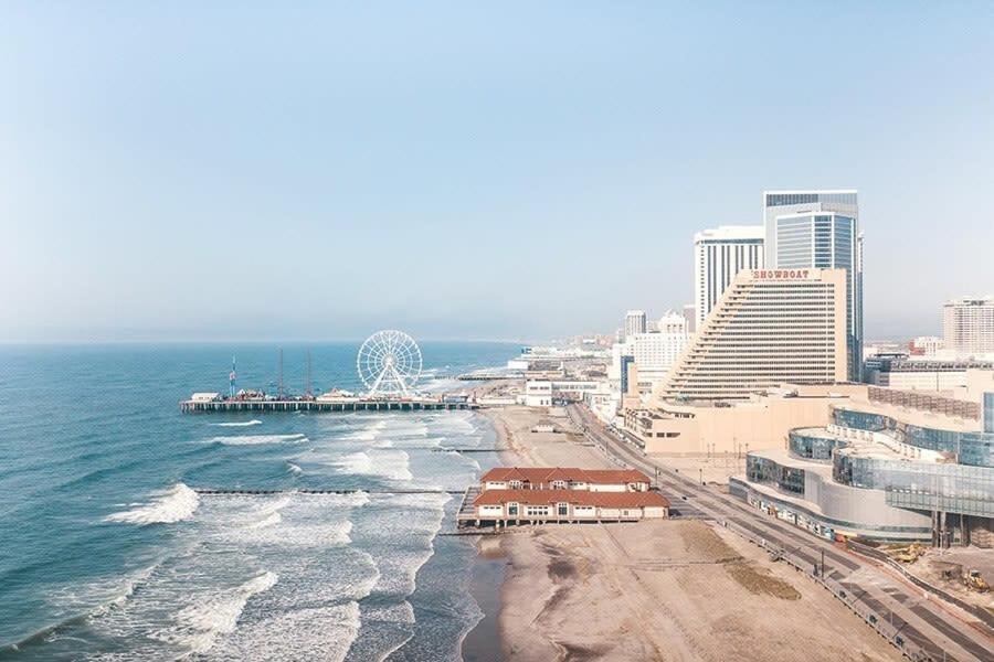 Beachfront 2Br 3Ba Condo By Cozysuites アトランティックシティー エクステリア 写真
